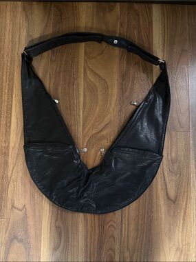 Sash brand black soft leather bag!!!